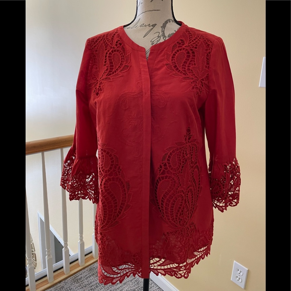 Chico’s tunic with cutout detail